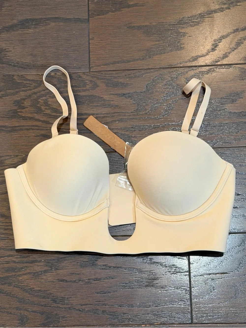 SKIMS Deep Plunge Shapewear Bra Nude Sand Underwire Longline Bra Size M NWT - Picture 2 of 4